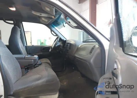 2001 Ford F-150 King Ranch Edition/Lariat/Xlt from USA, damaged, VIN 1FTRW08WX1KE45656